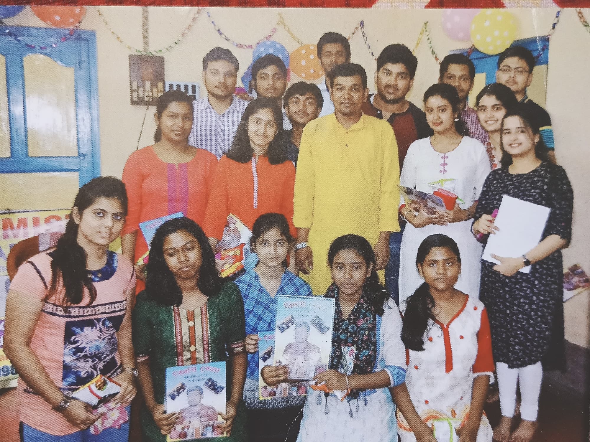 Chemistry World student group photo from the Justdial gallery